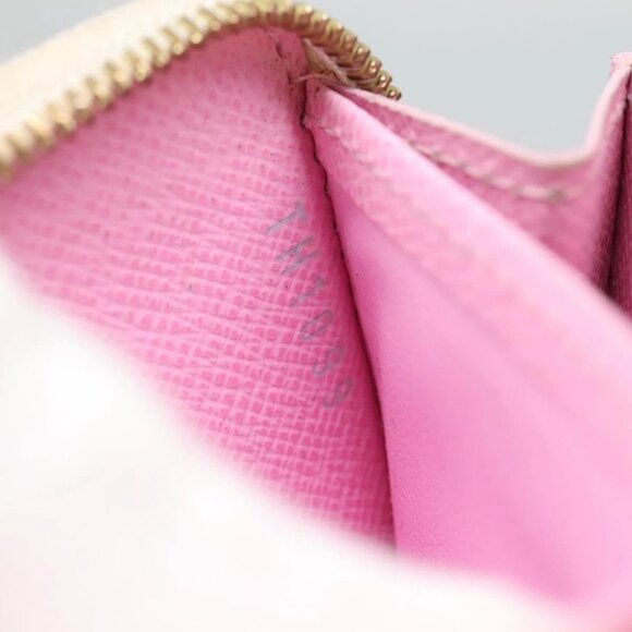 Share LOUIS VUITTON Monogram Multicolor Zippy Coin Purse White - Picture 15 of 16